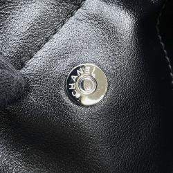 Pre Owned Chanel Chanel22 Handbag Black Shiny Calf Leather Size Small