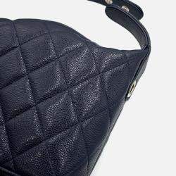 Pre Owned Chanel Hobo Chain Shoulder Navy Caviar Leather