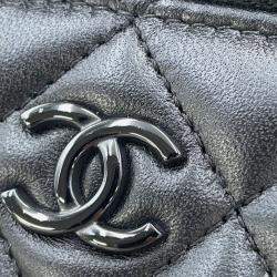 Pre Owned Chanel Matelasse 2Way Vanity Case Black Lambskin