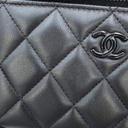 Pre Owned Chanel Matelasse 2Way Vanity Case Black Lambskin