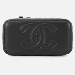 Pre Owned Chanel Matelasse 2Way Vanity Case Black Lambskin
