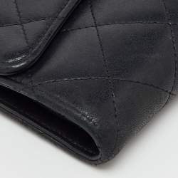 Pre Owned Chanel Black Patent Leather CC Card Case