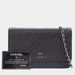 Pre Owned Chanel Black CC Embossed Lambskin Camellia Wallet On Chain