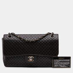 Pre Owned Chanel Black Medium Classic Microquilted Lambskin Single Flap