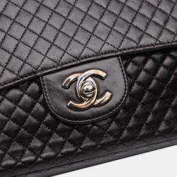Pre Owned Chanel Black Medium Classic Microquilted Lambskin Single Flap
