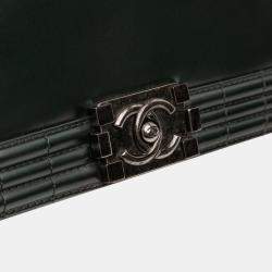 Pre Owned Chanel Green Old Medium Metallic Lambskin Boy Reverso Flap