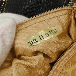 Pre Owned Chanel Black Calfskin Handbag