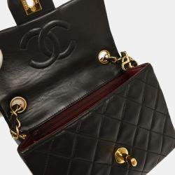 Pre Owned Chanel Black Lambskin Mini Classic Square Flap Shoulder Bag