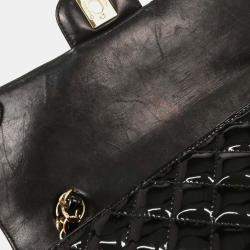 Pre Owned Chanel Black Patent Leather Shoulder Bag