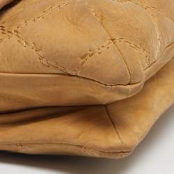 Pre Owned Chanel Cream Double Stitched Quilted Nubuck Leather Hampton Bag