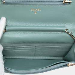 Pre Owned Chanel Green CC Quilted Caviar Wallet on Chain