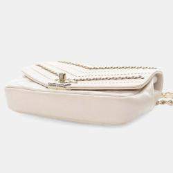 Pre Owned Chanel White Mini Chevron Crinkled Calfskin Embellished Envelope Flap