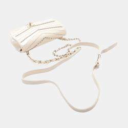 Pre Owned Chanel White Mini Chevron Crinkled Calfskin Embellished Envelope Flap