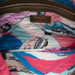 Pre Owned Chanel Green Medium Quilted Lambskin Cuba La Habana O Case Clutch