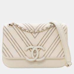 Pre Owned Chanel White Small CC Chevron Sheepskin Subtle Flap