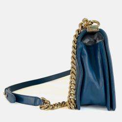 Pre Owned Chanel blue chevron quilted le boy new medium bag