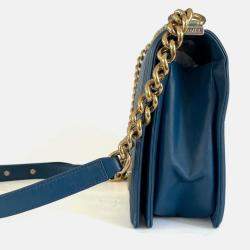 Pre Owned Chanel blue chevron quilted le boy new medium bag