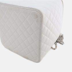 Pre Owned Chanel White Large Quilted Lambskin Top Handle Jewelry Box With Chain