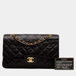 Pre Owned Chanel Black Medium Classic Lambskin Double Flap