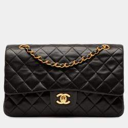 Pre Owned Chanel Black Medium Classic Lambskin Double Flap