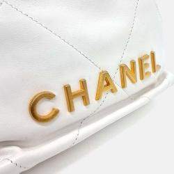 Pre Owned Chanel White Leather 22 Bag Mini