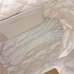 Pre Owned Chanel White Leather 22 Bag Mini
