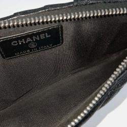 Pre Owned Chanel Black Caviar Leather Caviar Boy Phone Holder and Card Wallet