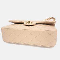 Pre Owned Chanel Beige Leather Caviar Classic Small