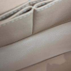 Pre Owned Chanel Beige Leather Caviar Classic Small