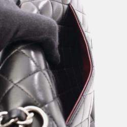 Pre Owned Chanel Classic Double Flap Medium Black Leather Shoulder Bag