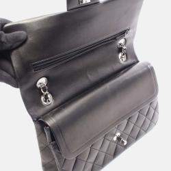 Pre Owned Chanel Classic Double Flap Medium Black Leather Shoulder Bag