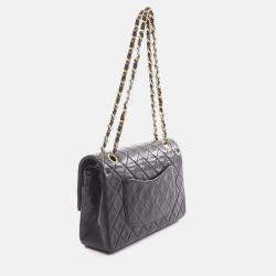 Pre Owned Chanel Classic Double Flap Medium Black Leather Shoulder Bag
