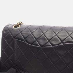 Pre Owned Chanel Classic Double Flap Medium Black Leather Shoulder Bag