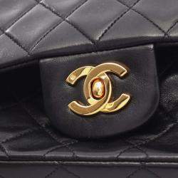 Pre Owned Chanel Classic Double Flap Medium Black Leather Shoulder Bag