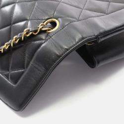 Pre Owned Chanel Diana Black Leather Shoulder Bag