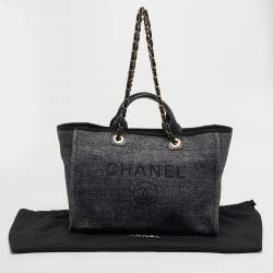 Pre Owned Chanel Grey Straw Large Deauville Shopper Tote