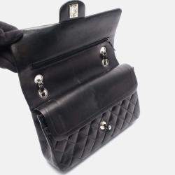 Pre Owned Chanel Classic Double Flap Small Leather Shoulder Bag