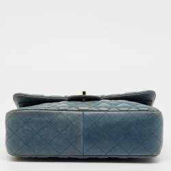 مملوكة مسبقًا Chanel Blue Quilted Leather Jumbo Classic Double Flap Bag