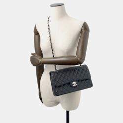 Pre Owned Chanel Matelasse W Flap Chain shoulder Bag Black Caviar Leather Size 25