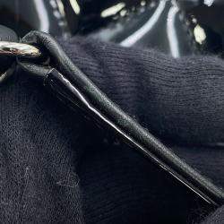 Pre Owned Chanel Matelasse Chain shoulder Bag Black Patent Leather Leather Size 25