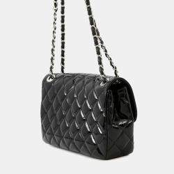 Pre Owned Chanel Matelasse Chain shoulder Bag Black Patent Leather Leather Size 25