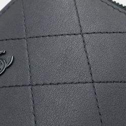 Pre Owned Chanel Matelasse Compact Wallet Black Calf Leather