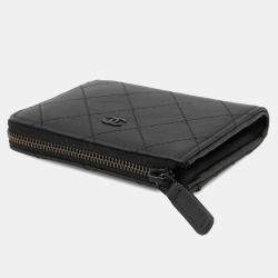 Pre Owned Chanel Matelasse Compact Wallet Black Calf Leather