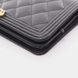 Pre Owned Chanel Boy Chanel Matelasse Chain Crossbody Shoulder Bag Leather