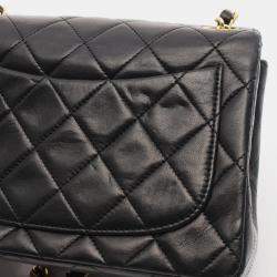 Pre Owned Chanel Matelasse Chain Crossbody Shoulder Bag Lambskin Black