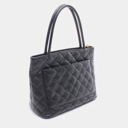 Pre Owned Chanel Medallion Tote Shoulder Bag Leather Calfskin Leather Black