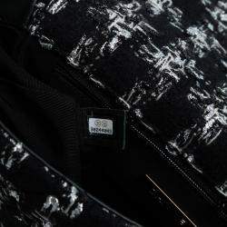 Pre Owned Chanel Black Medium Tweed 19 Flap