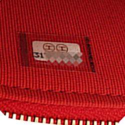 مملوكة مسبقًا Chanel Red Mini Quilted Caviar Vanity Case with Chain