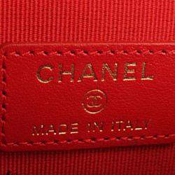 مملوكة مسبقًا Chanel Red Mini Quilted Caviar Vanity Case with Chain