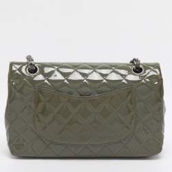 مملوكة مسبقًا Chanel Classic Double Flap Medium Patent Leather Flap Bag